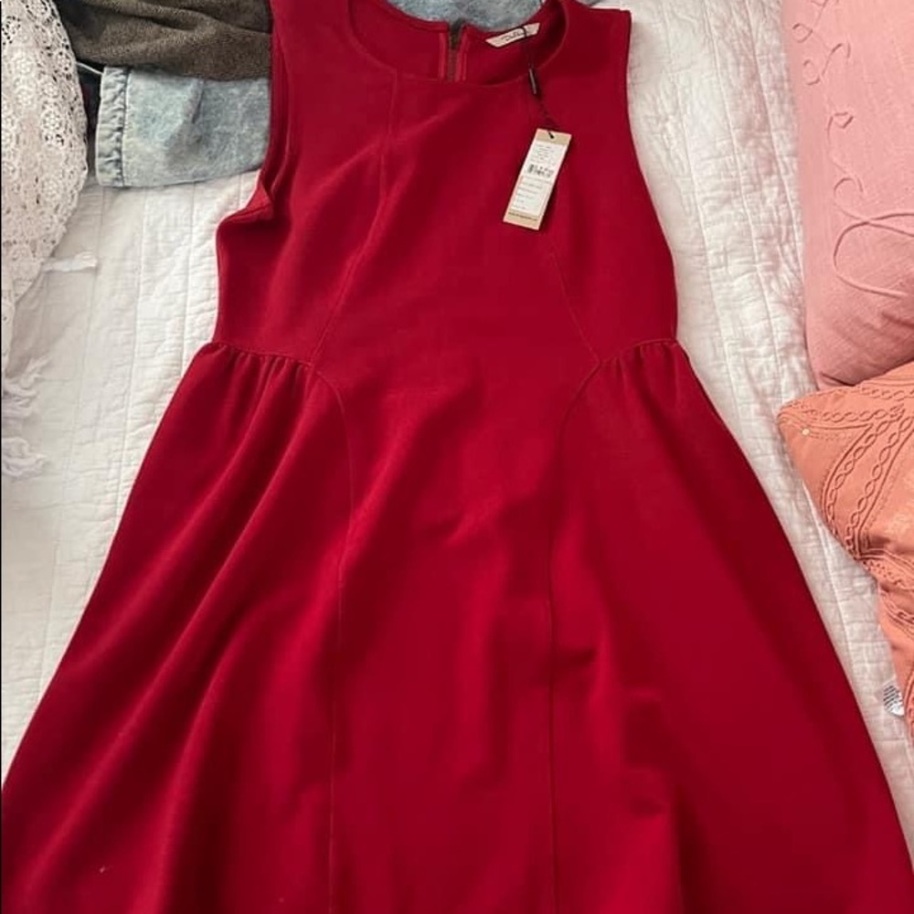 Darling red dress